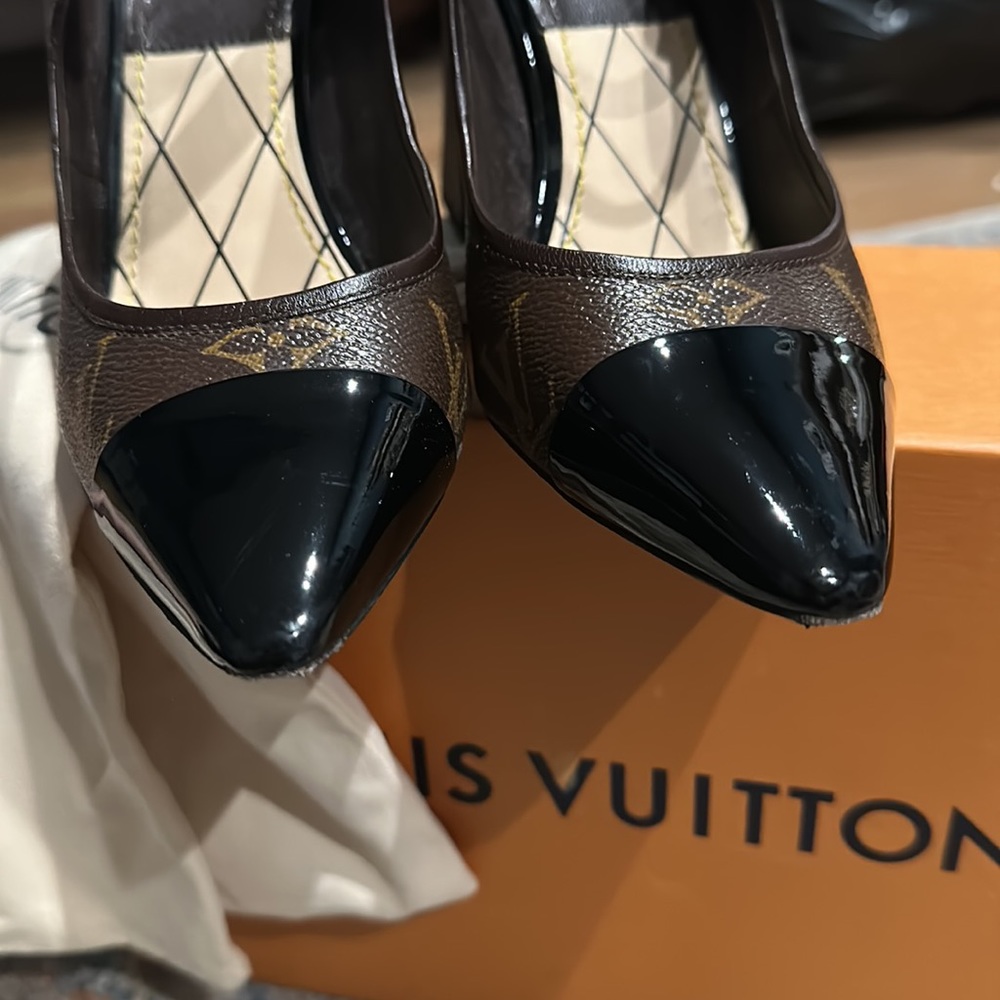 Louis Vuitton maryjanes - Picture 3 of 10